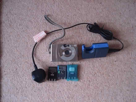 Photo of free Canon Camera (Woodley RG5) #1