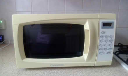 Photo of free microwave (Waterlooville) #1