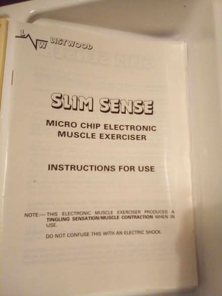 Photo of free Listwood - Slim Sense Muscle Exerciser - microchip - Origina (Hoddesdon EN11) #3