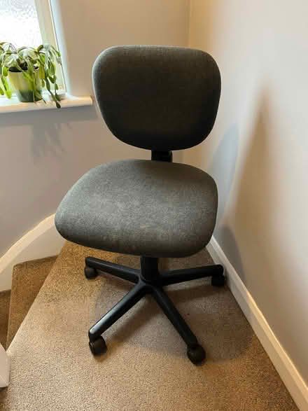 Photo of free Computer chair (Woolton L25) #1