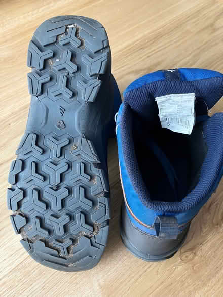 Photo of free Kids hiking boots (Wandsworth SW18) #2