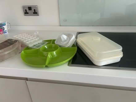 Photo of free Various kitchen items (Moorside M28) #3