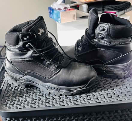 Photo of free Ambler boots (Sandhurst) #1
