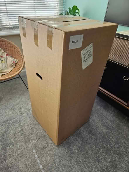 Photo of free HUGE Cardboard Box (Bexhill TN39) #1