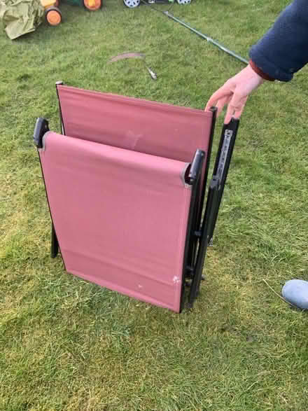 Photo of free Folding Sun Lounger (Bakewell DE45) #2