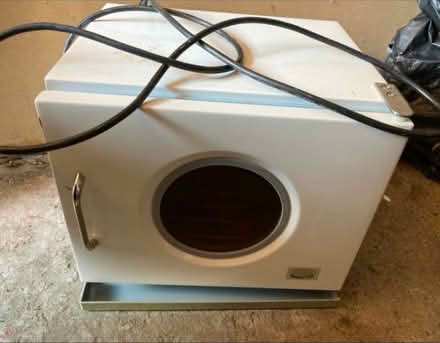 Photo of free Sterilising Unit (BR2) #4