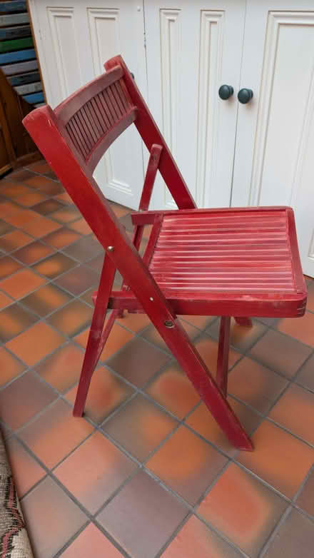 Photo of free Red folding chair. (Bowerham LA1) #1