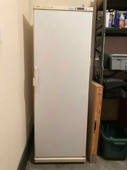 Photo of free Bosch freezer in need of repair (Paddock Wood) #1