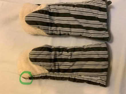 Photo of free Oven gloves (Kirkby Lonsdale LA6) #4