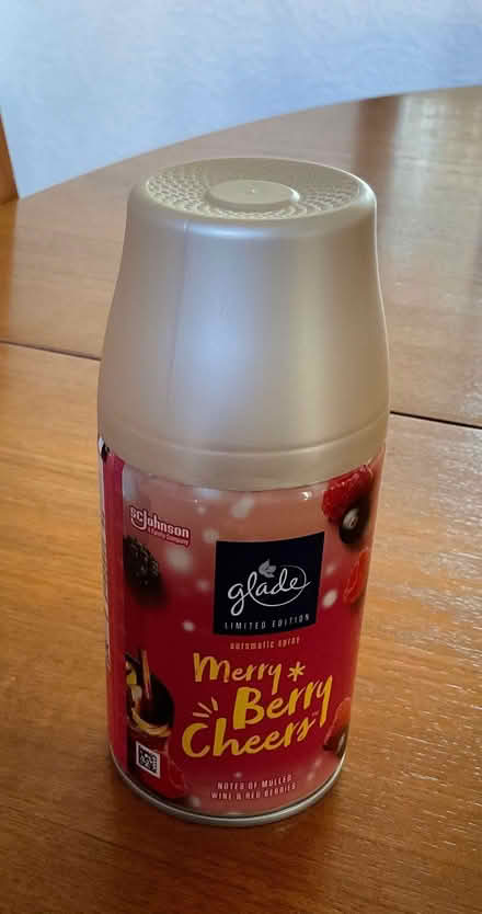 Photo of free Glade automatic refill (Goldsworth Park GU21) #1