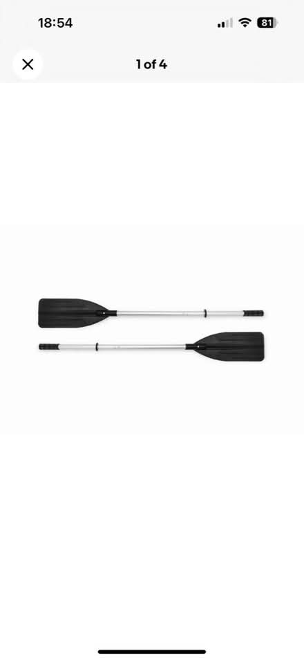 Photo of Pair of Oars (North Swindon) #1
