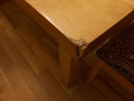 Photo of free Oak table (Sunbury on Thames) #3