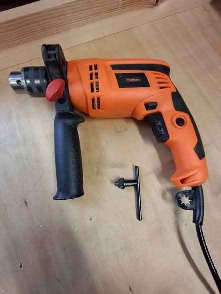 Photo of free 230v Hammer Drill (Woolston WA1) #1