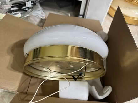 Photo of free ceiling light #2
