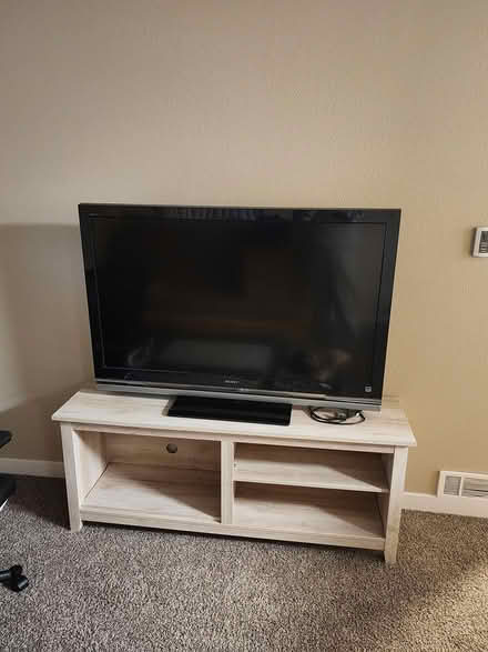 Photo of free Sony Bravia TV (Kirkland, WA) #1