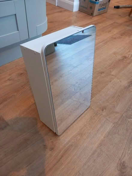 Photo of free bathroom cabinet (New Malden KT3) #3