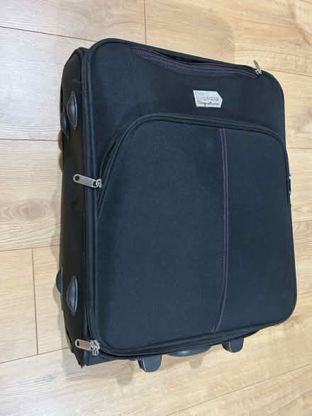 Photo of free Cabin bag - faulty handle (KT15) #1
