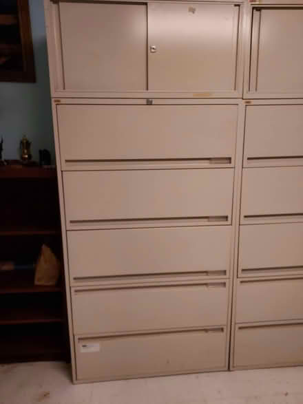 Photo of free 5-Drawer Lateral File (N. Potomac, off Dufief Mill Rd) #2