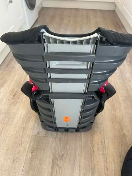 Photo of free Car seat (CM14) #2