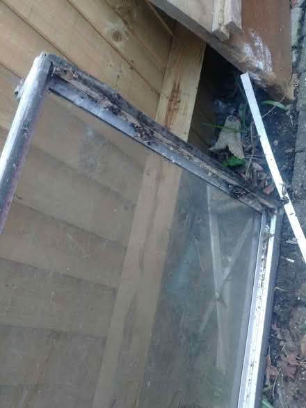 Photo of free Aluminum framed windows (Nr South Norwood Lakes SE19) #2