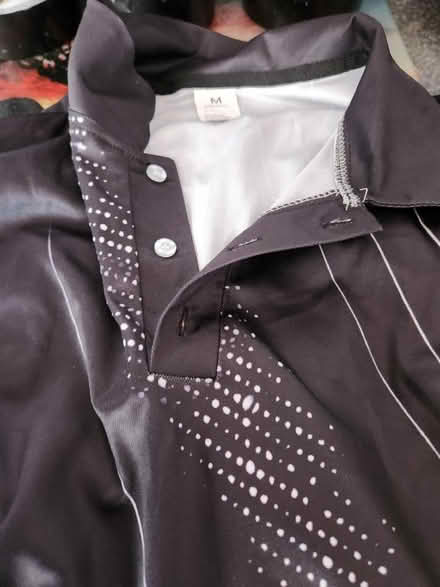 Photo of free Beautiful black tshirt (Fenlake MK42) #1