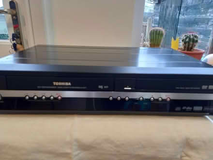 Photo of free DVD and VCR players (Bradford BD13) #3