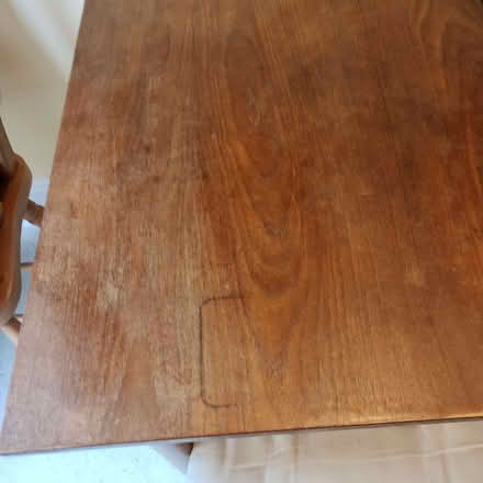 Photo of free extending wooden table (Ruskin Park SE5) #2