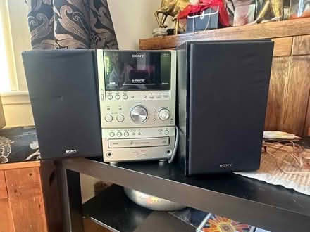 Photo of free Sony HiFi (SE26 5HR) #1