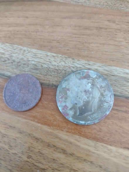 Photo of free Shilling and half crown (Addiscombe CR0) #2
