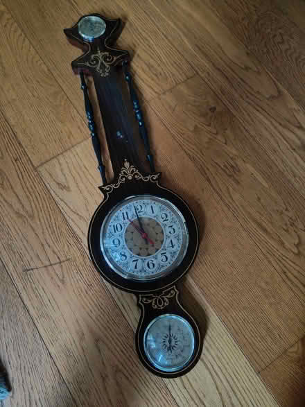 Photo of free Wall clock (White City, W12) #1