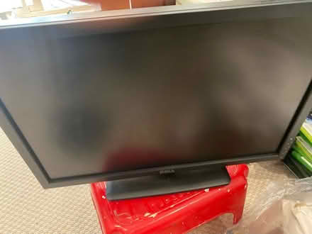 Photo of free 22 inch monitor (SM6) #4
