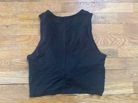 Photo of free Women’s crop top Madewell S (Clinton Hill, Brooklyn) #3