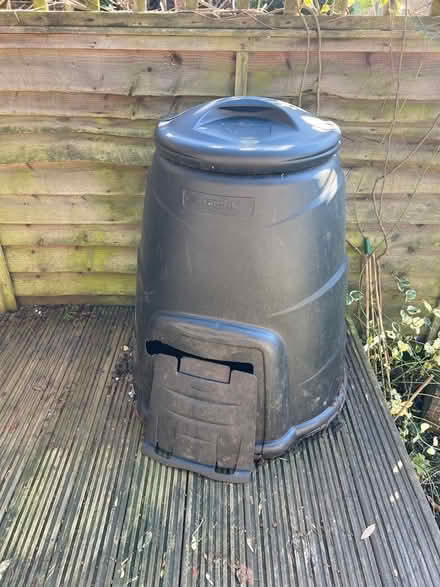 Photo of free Compost bin (Burnham SL1) #1