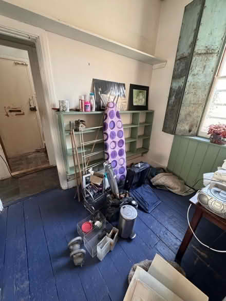 Photo of free Mirror, heat, blankets, table,etc (W14 Holland park) #3