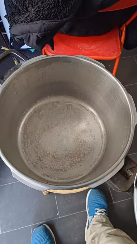 Photo of free Tefal stainless pressure cooker (BN3 hove) #3