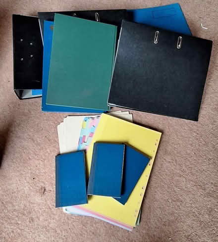 Photo of free Ring Binders, Folders, dividers & notebooks 🗂️ (Kendal LA9) #1