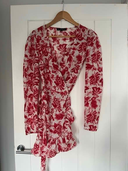 Photo of free In The Style size 8 dress (Cottonmill, St Albans, AL1) #1