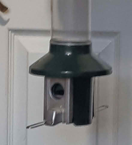 Photo of free Squirrel-proof bird feeder (Great Hollands RG12) #2