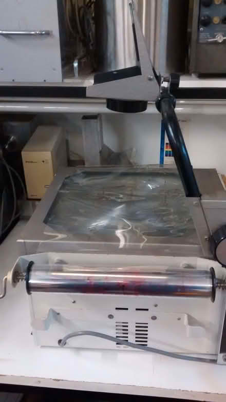 Photo of free Old fashioned overhead projector (Holyford EX24) #1