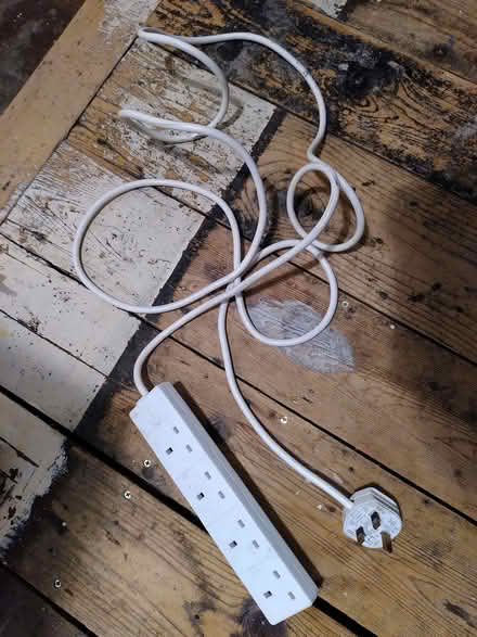 Photo of free 3 extension leads (Wavertree L15) #2