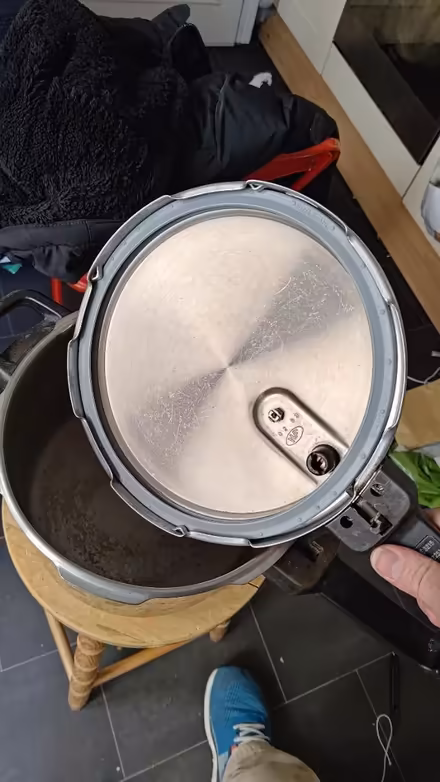 Photo of free Tefal stainless pressure cooker (BN3 hove) #2