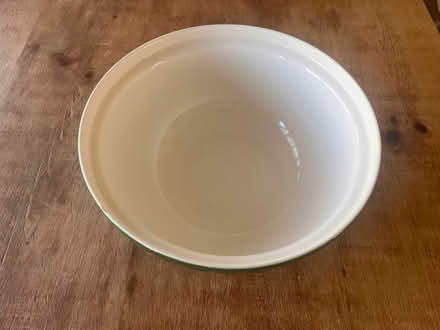 Photo of free Large ceramic mixing bowl (Chilton OX11) #2