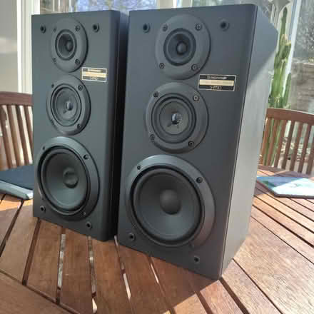 Photo of free Pair of S-P170 stereo speakers (Beckenham BR3) #2
