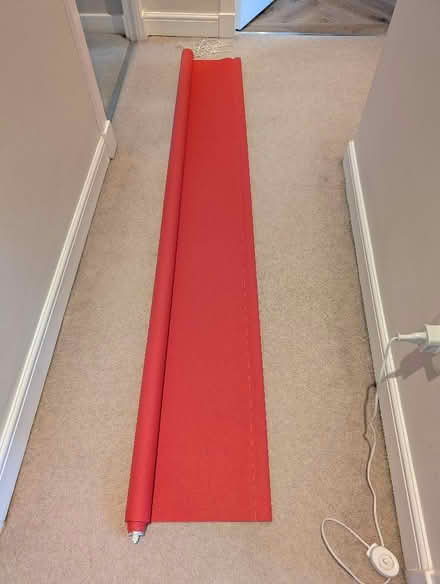 Photo of free Roller blind, red (Dumbreck G41) #1