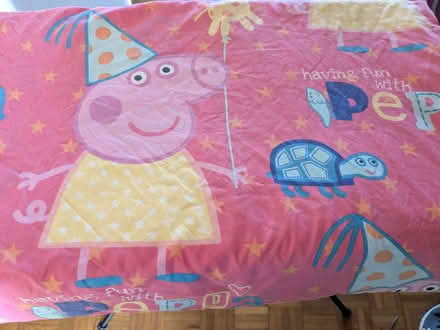 Photo of free Single duvet cover, Peppa Pig (Kennington OX1) #1