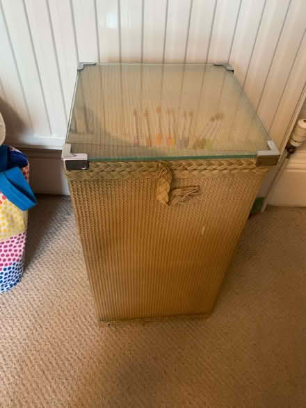 Photo of free Lloyd Look hamper/laundry basket? (Morningside/Comiston EH10) #2