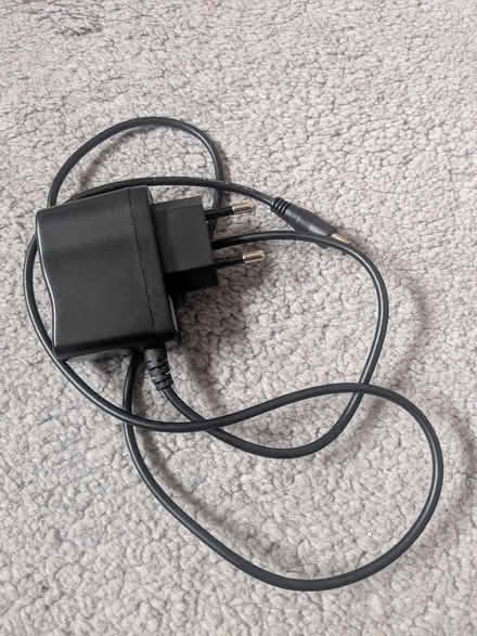 Photo of free AC/DC adaptor (Inch Park EH16) #1