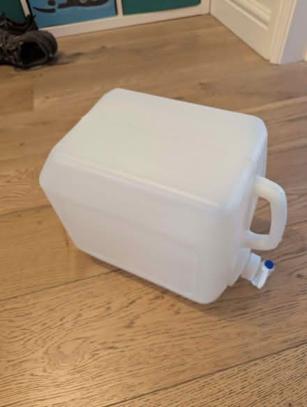 Photo of free 10 litre water container with tap (Purton SN5) #1