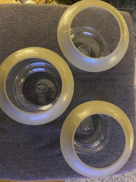 Photo of free 3x classic goldfish bowls (Penge BR3) #3