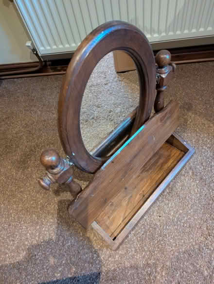 Photo of free Dressing table mirror (Sheffield S12) #3